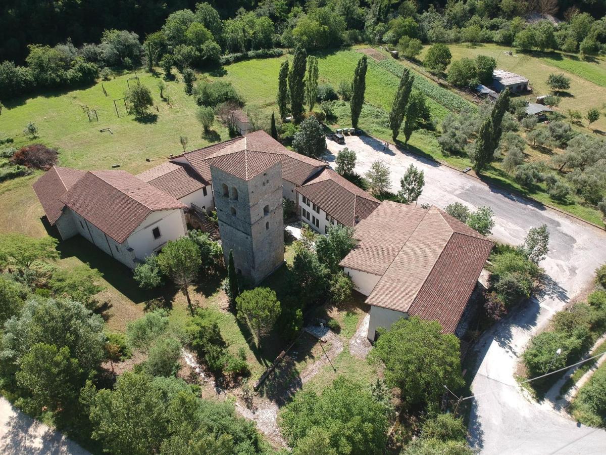 Abbazia Ss. Quirico E Giulitta Hotel Micigliano Ngoại thất bức ảnh