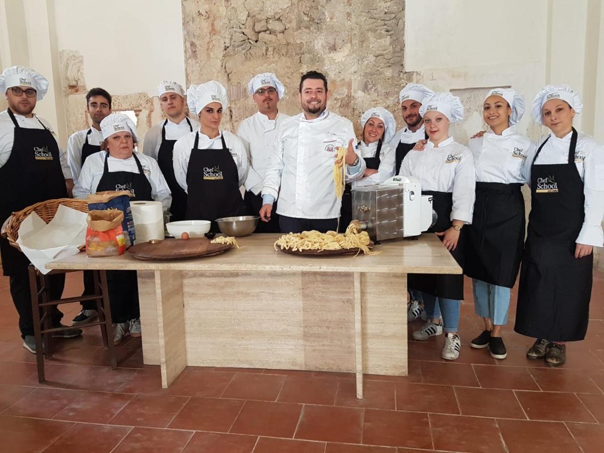 Abbazia Ss. Quirico E Giulitta Hotel Micigliano Ngoại thất bức ảnh