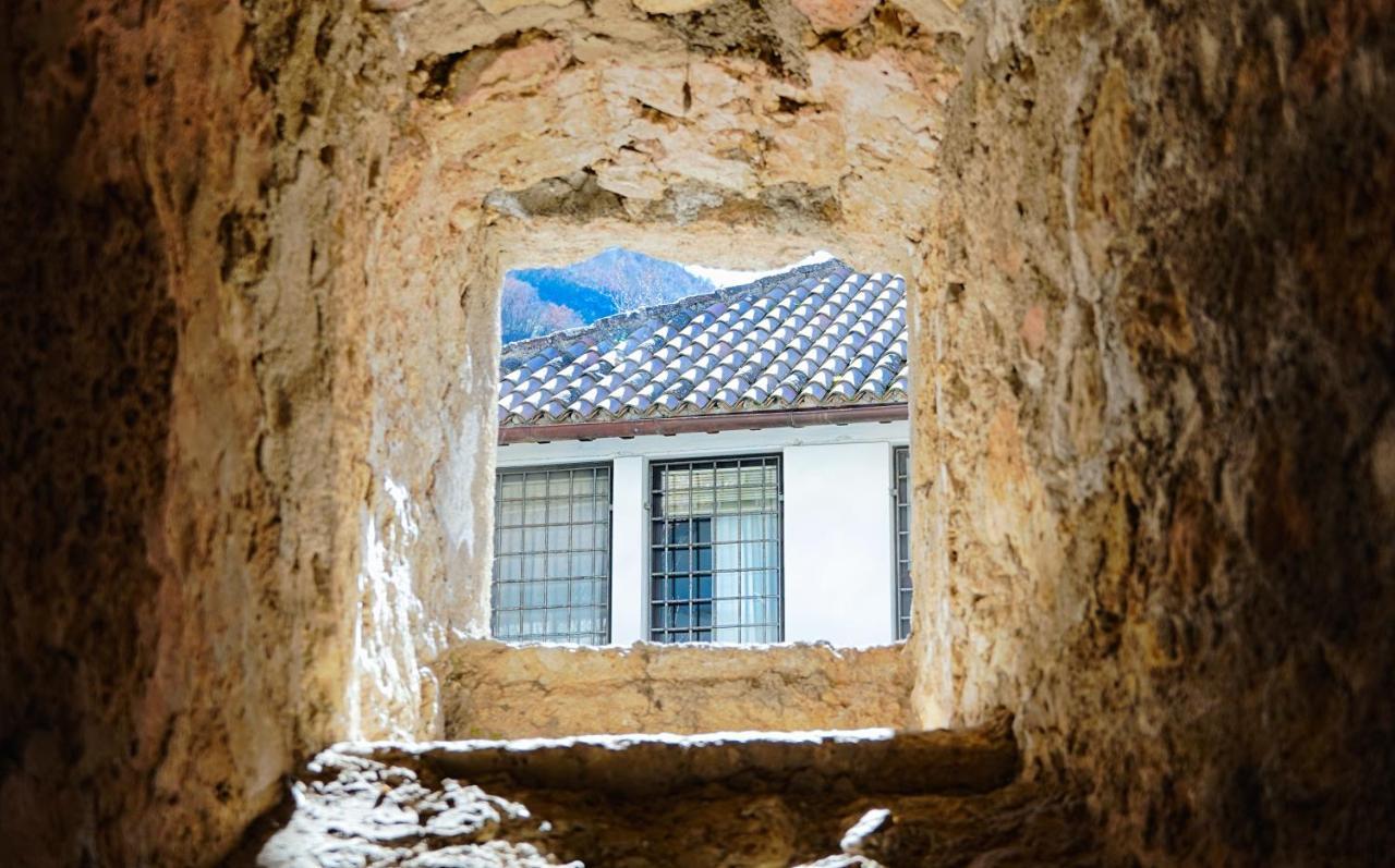 Abbazia Ss. Quirico E Giulitta Hotel Micigliano Ngoại thất bức ảnh
